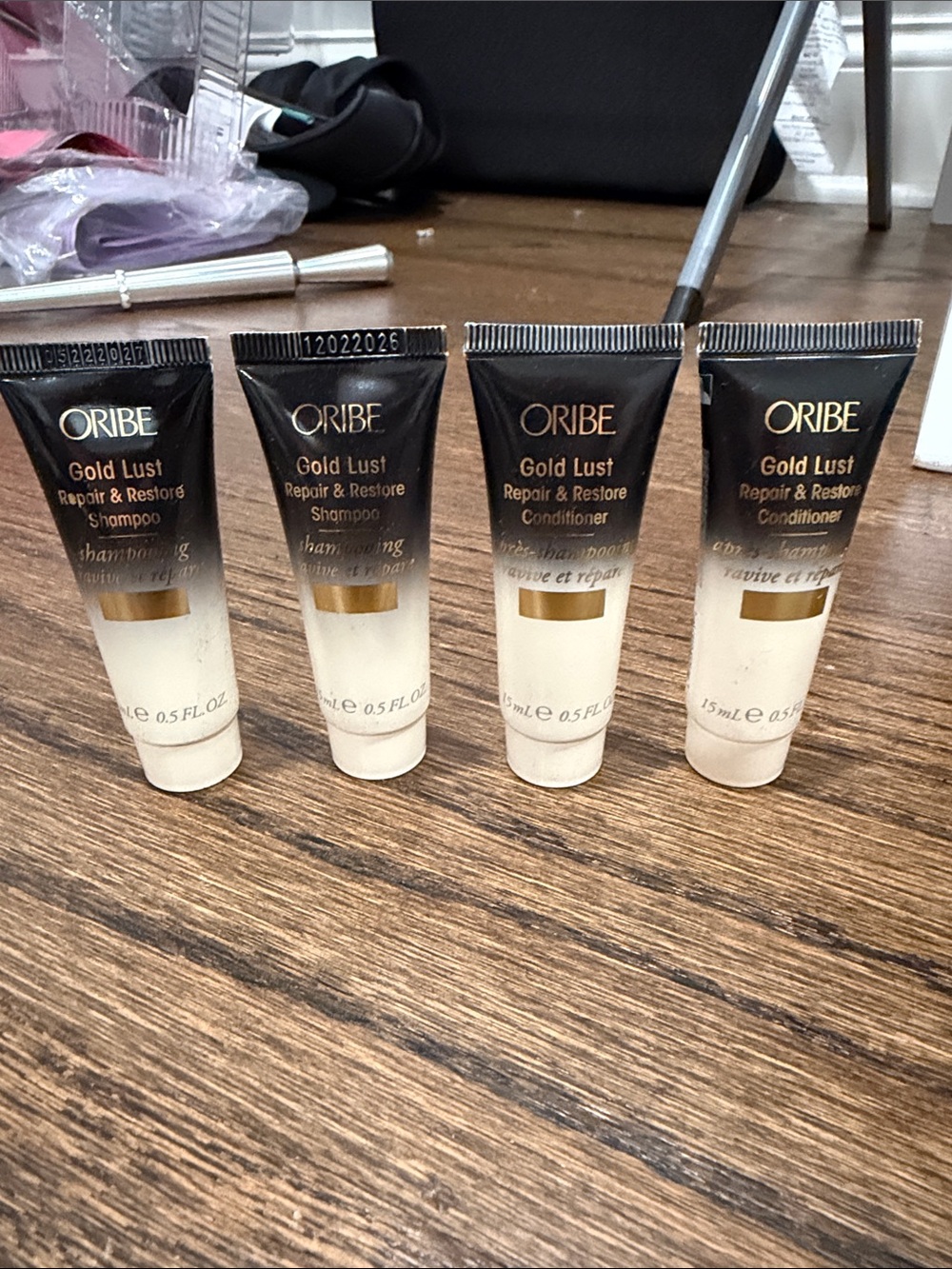Bundle of Oribe Gold Lust Repair & Restore shampoo & conditioner- 2 sets